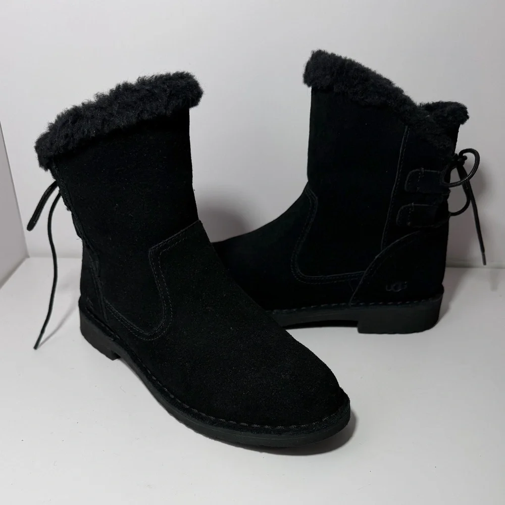 UGG Naiyah Winter Boots Black Size 8